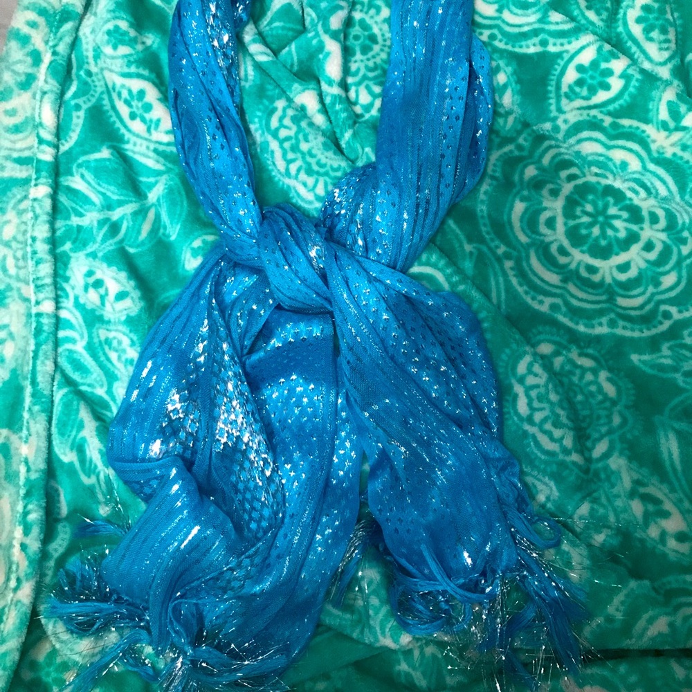 Blue accessory scarf